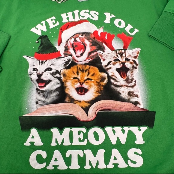 Fifth Sun We Hiss You a Meowy Catmas Green Crewneck Sweatshirt Size 2XL Cat Lady - Picture 4 of 14